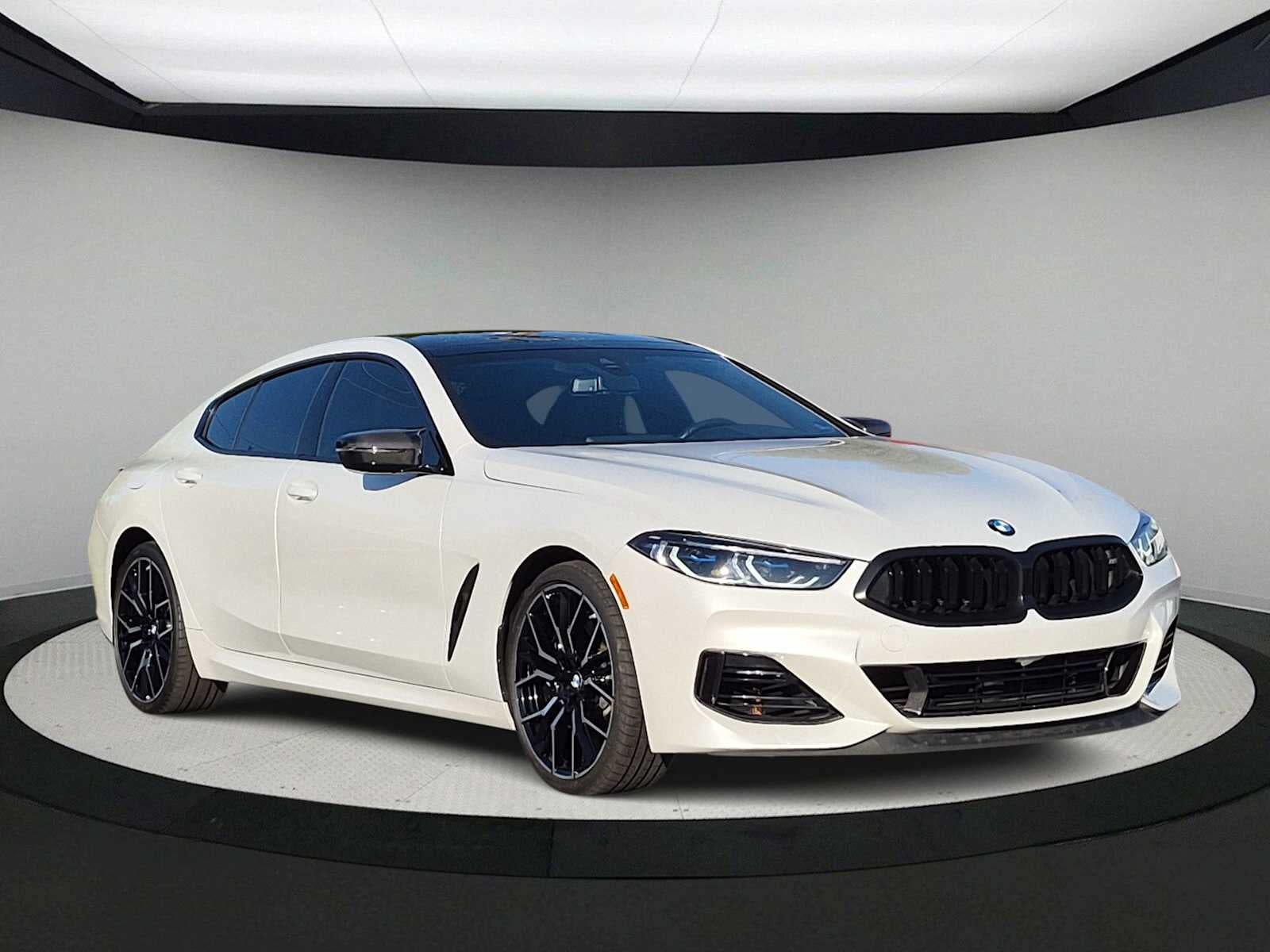 bmw 8 series 2024 WBAGV8C06RCP36010 image bmw 8 series 2024 WBAGV8C06RCP36010 image